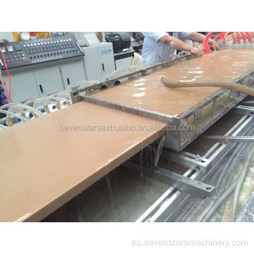 Línea de máquina de producción de perfil de panel de puerta WPC/PVC